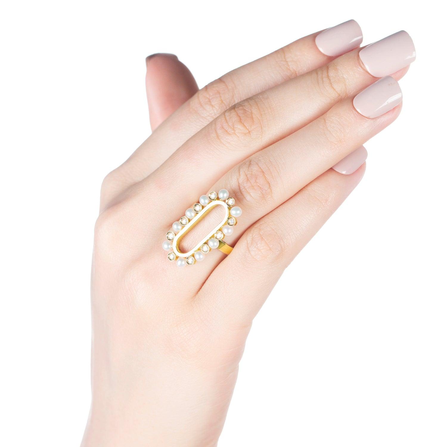 Bella Ring - CYNTIA TOMI