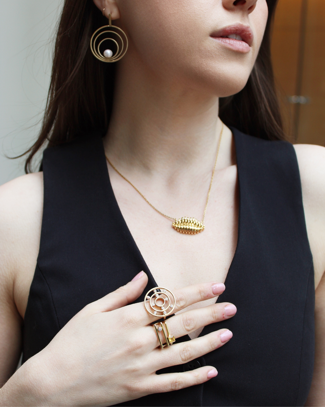 Lip Necklace - CYNTIA TOMI K18 yellow gold jewelry lab grown diamond