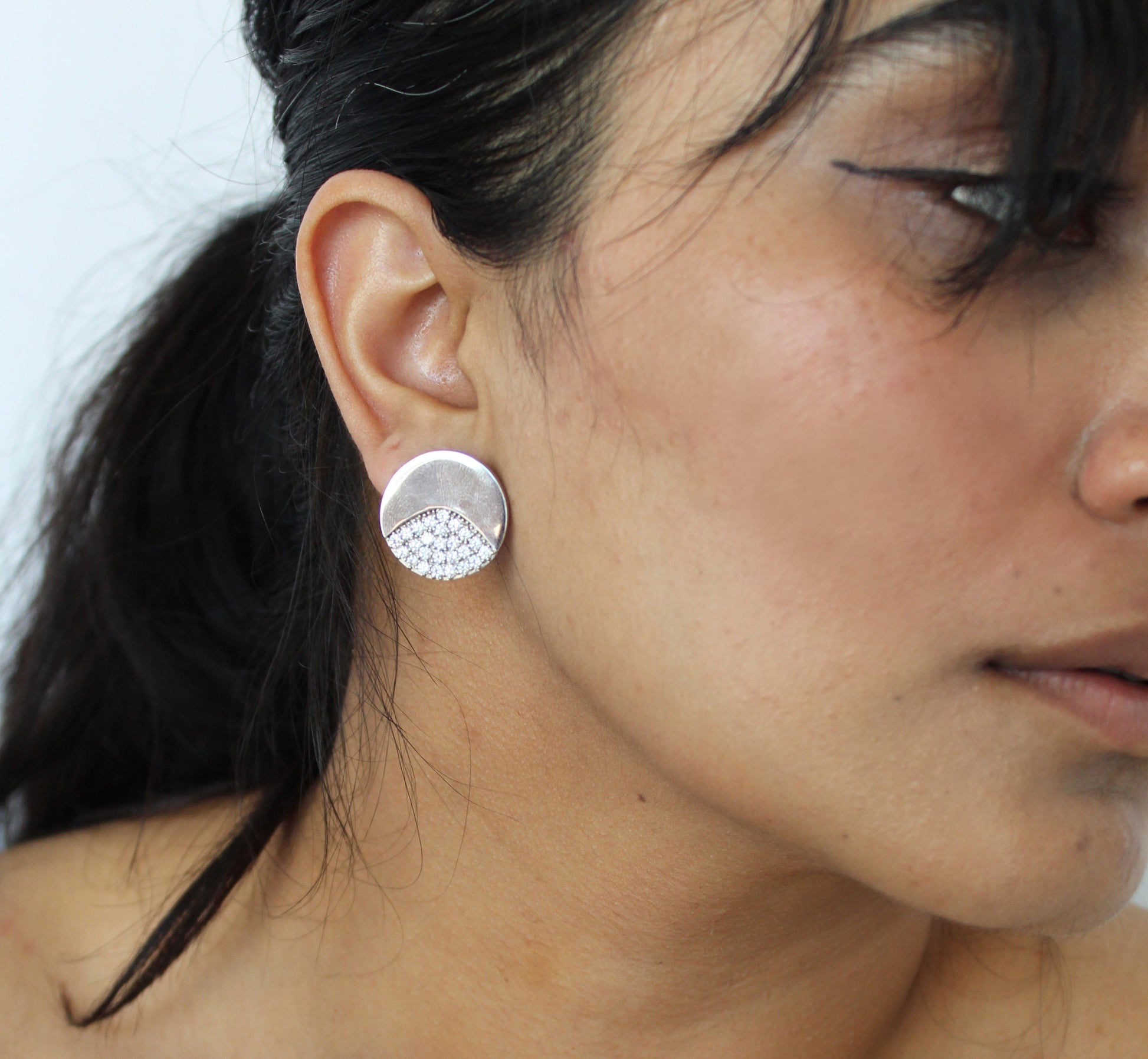 Grace Diamonds Earrings - CYNTIA TOMI